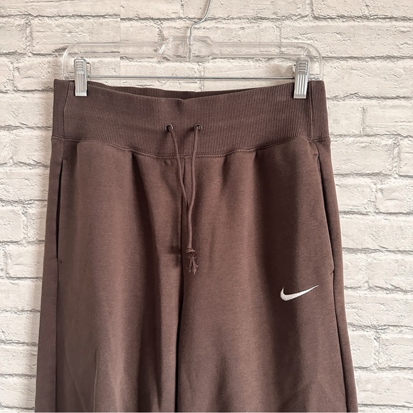 NIKE Phoenix Fleece High-Waisted Oversized Pants Brown - Picture 4 of 6